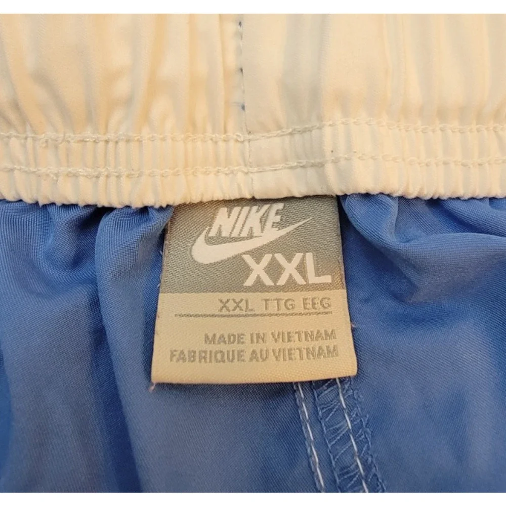 Nike Swim Shorts XXL Blue White Cargo Pocket Drawstring Unlined Beach Board